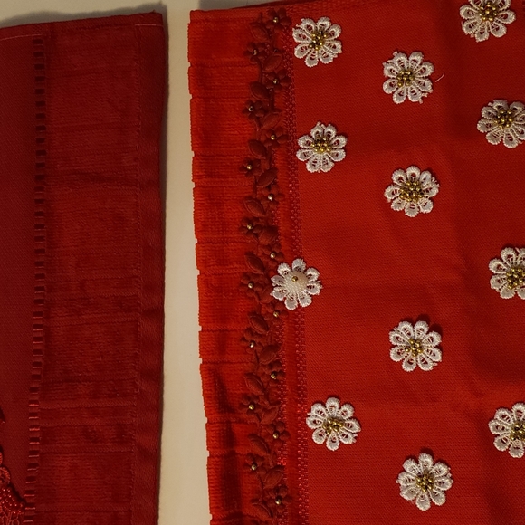 Unique Fancy Guest Hand Towel - Picture 8 of 12